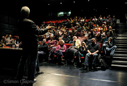 Nick Davies addressed an audience of journalists, students, and the public.