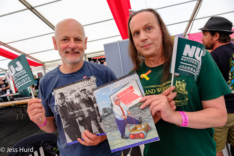 Paul Breeden and Kate Pearce staff the NUJ stall at Tolpuddle Festival 2024 Picture: Jess Hurd/SWTUC